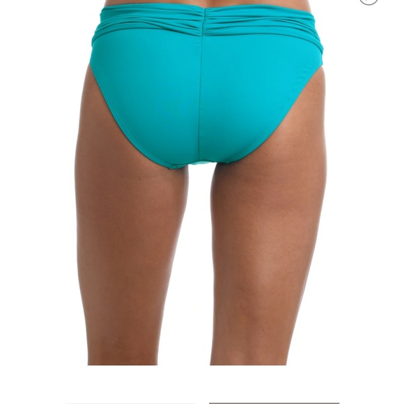 La Blanca island goddess shirred band hipster bottom. Size 8. Turquoise - Picture 2 of 3